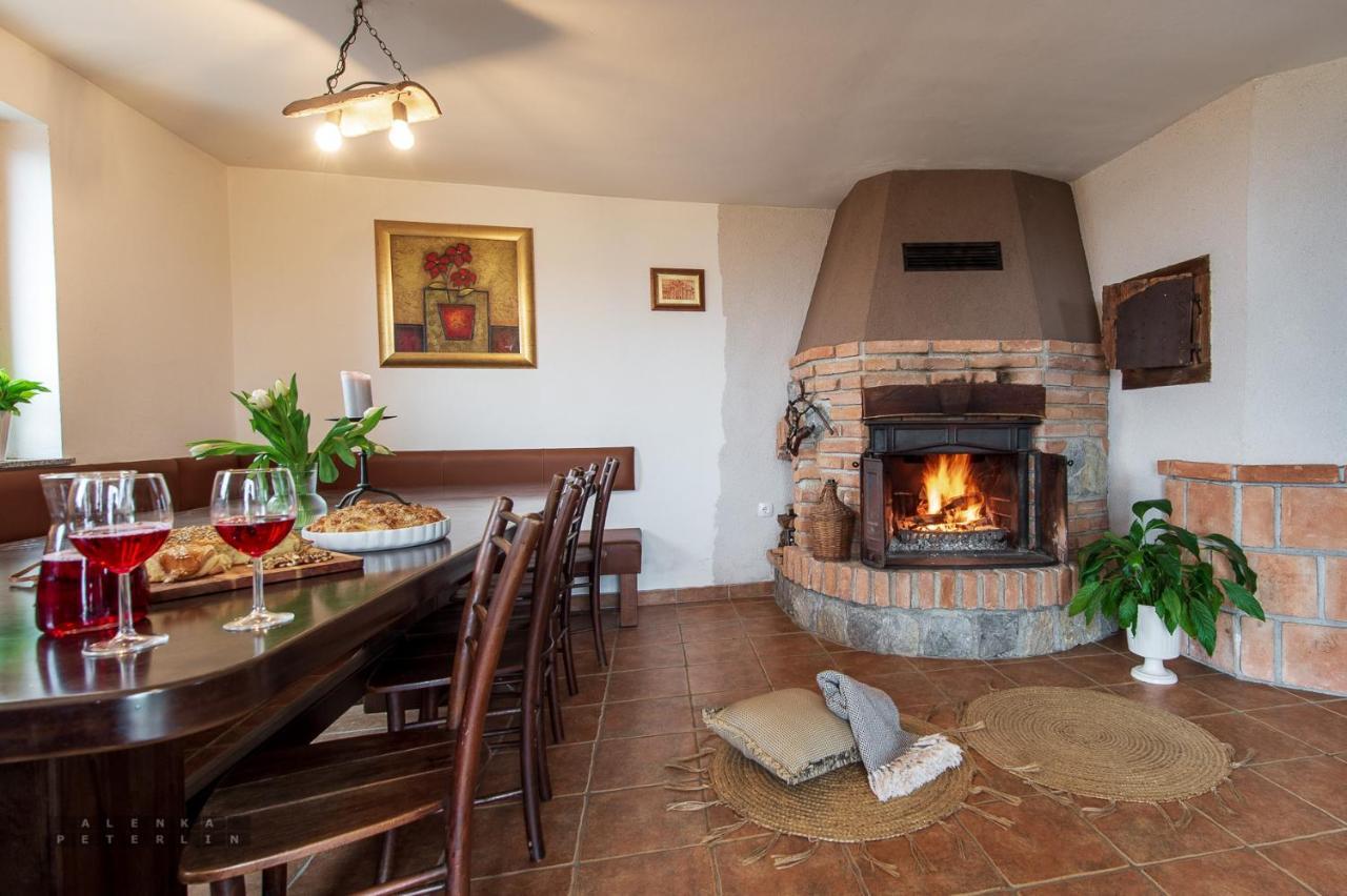 Vineyard Cottage Klemencic โนโวเมสโต ภายนอก รูปภาพ