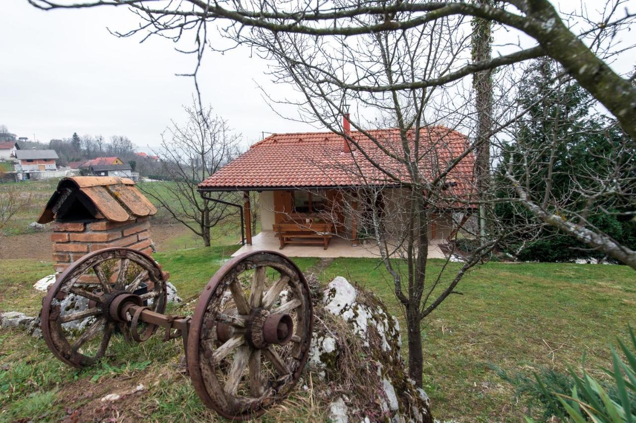 Vineyard Cottage Klemencic โนโวเมสโต ภายนอก รูปภาพ