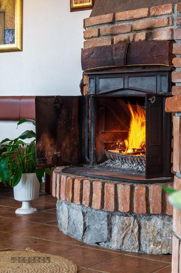 Vineyard Cottage Klemencic โนโวเมสโต ภายนอก รูปภาพ