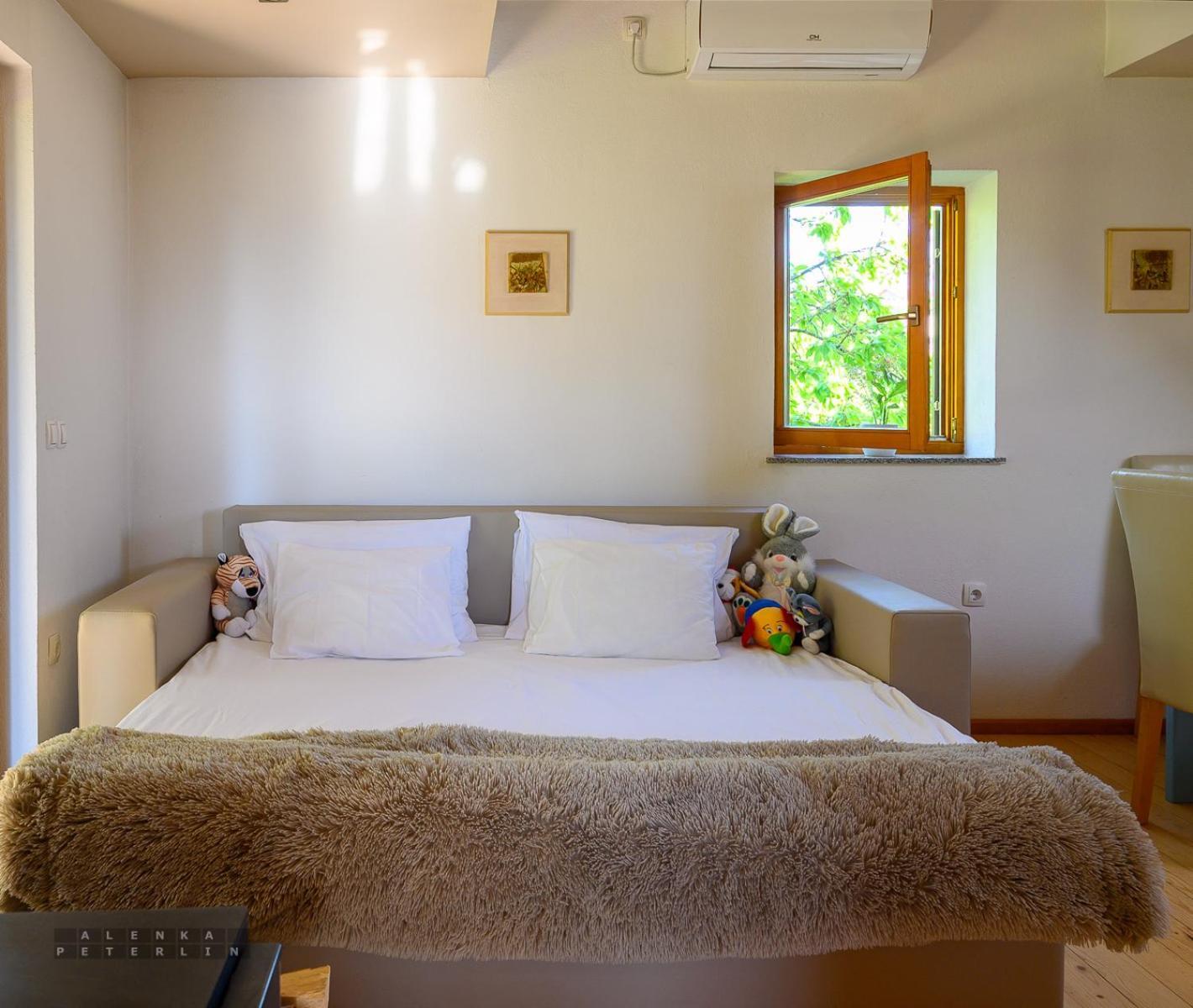 Vineyard Cottage Klemencic โนโวเมสโต ภายนอก รูปภาพ